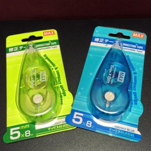 MAX CORRECTION TAPE SPECS: DISPOSABLE TYPE ERGONOMIC COMPACT DESIGN PINPOINT & ACCURATE PLACEMENT COLOURS: LIGHT GREEN/SKY BLUE MODEL: WT-508 SIZE: (5X 8 mm)