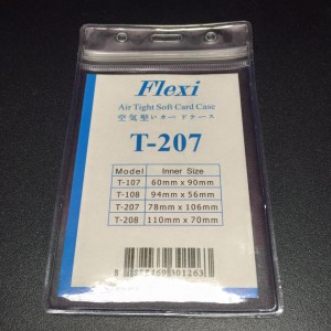 FLEXI AIR TIGHT SOFT CARD CASE (V) SPECS: ZIPLOCK MOISTURE PROOF LIGHT THIN MATERIAL TRANSPARENT MODEL: T-207 SIZE: (94 X 56 mm) 